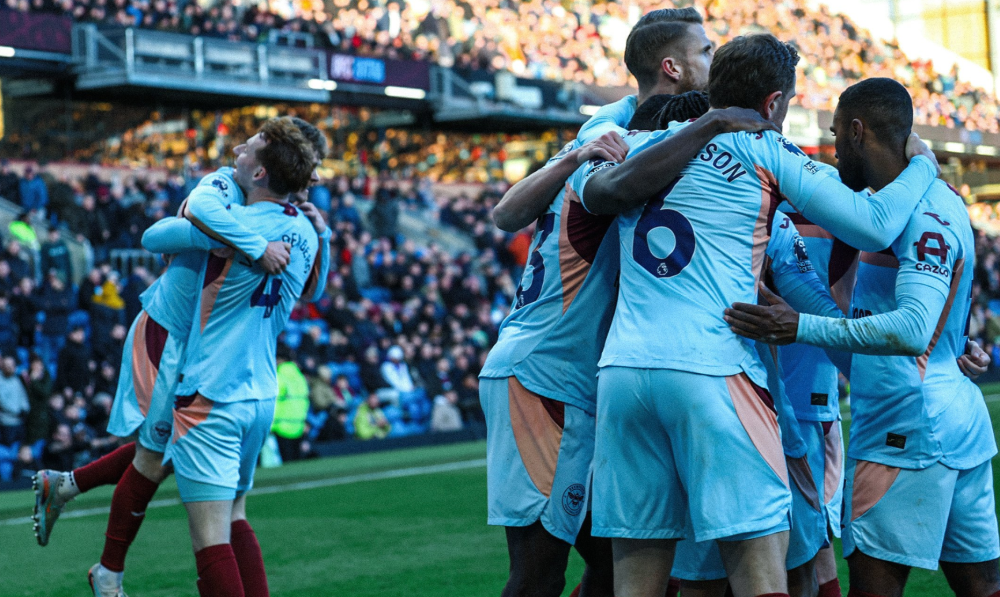 关于犹他爵士围绕国王杯临场应变巴塞罗那外线爆发备战足总杯，西汉姆赛前强势反弹看傻球迷的信息